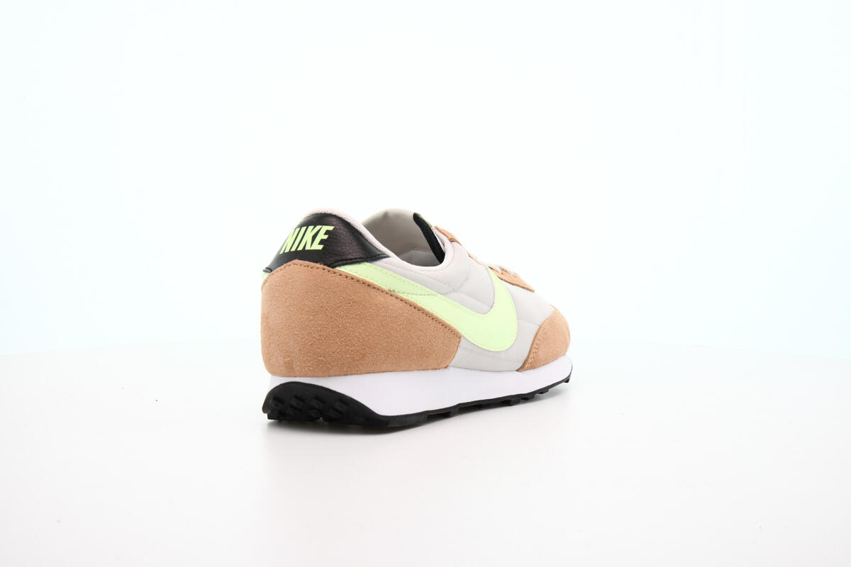 Nike WMNS DAYBREAK 